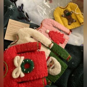 Ugly Sweater Christmas Holiday Handmade Wool Garland Holiday Party Decor 5ft NWT